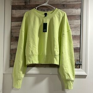 NWT WILD FABLE Cropped Sweatshirt